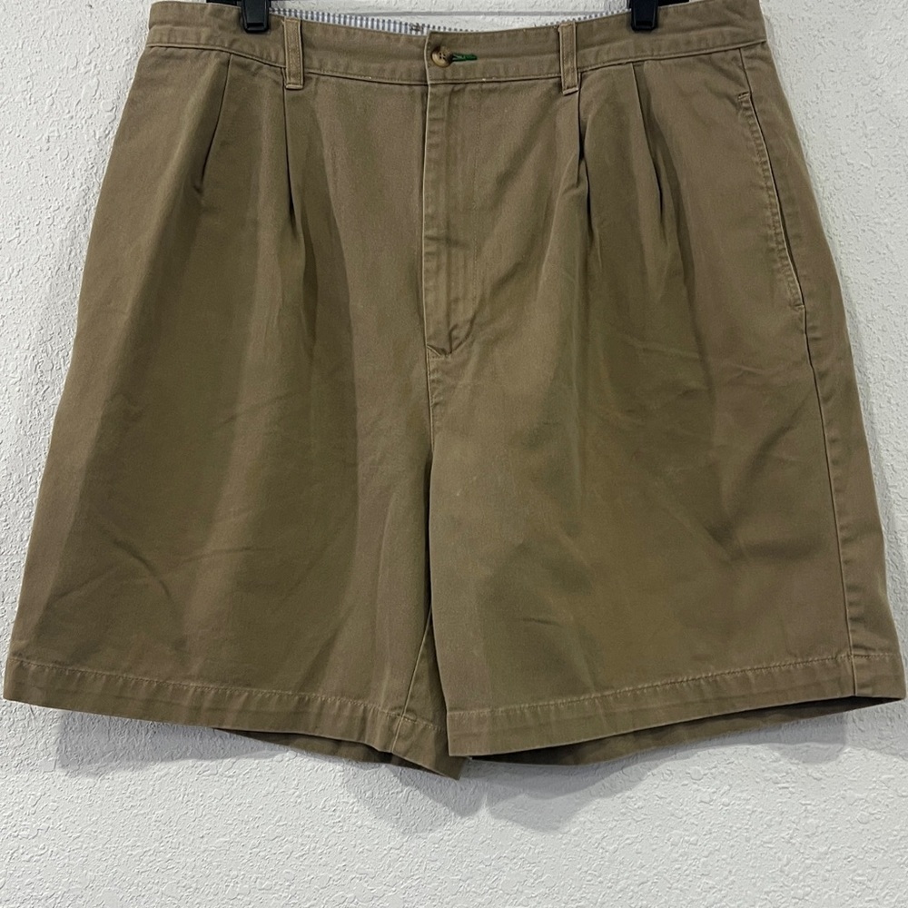 Tommy Hilfiger Mens Above Knee Khaki Shorts Size 36 100% Cotton